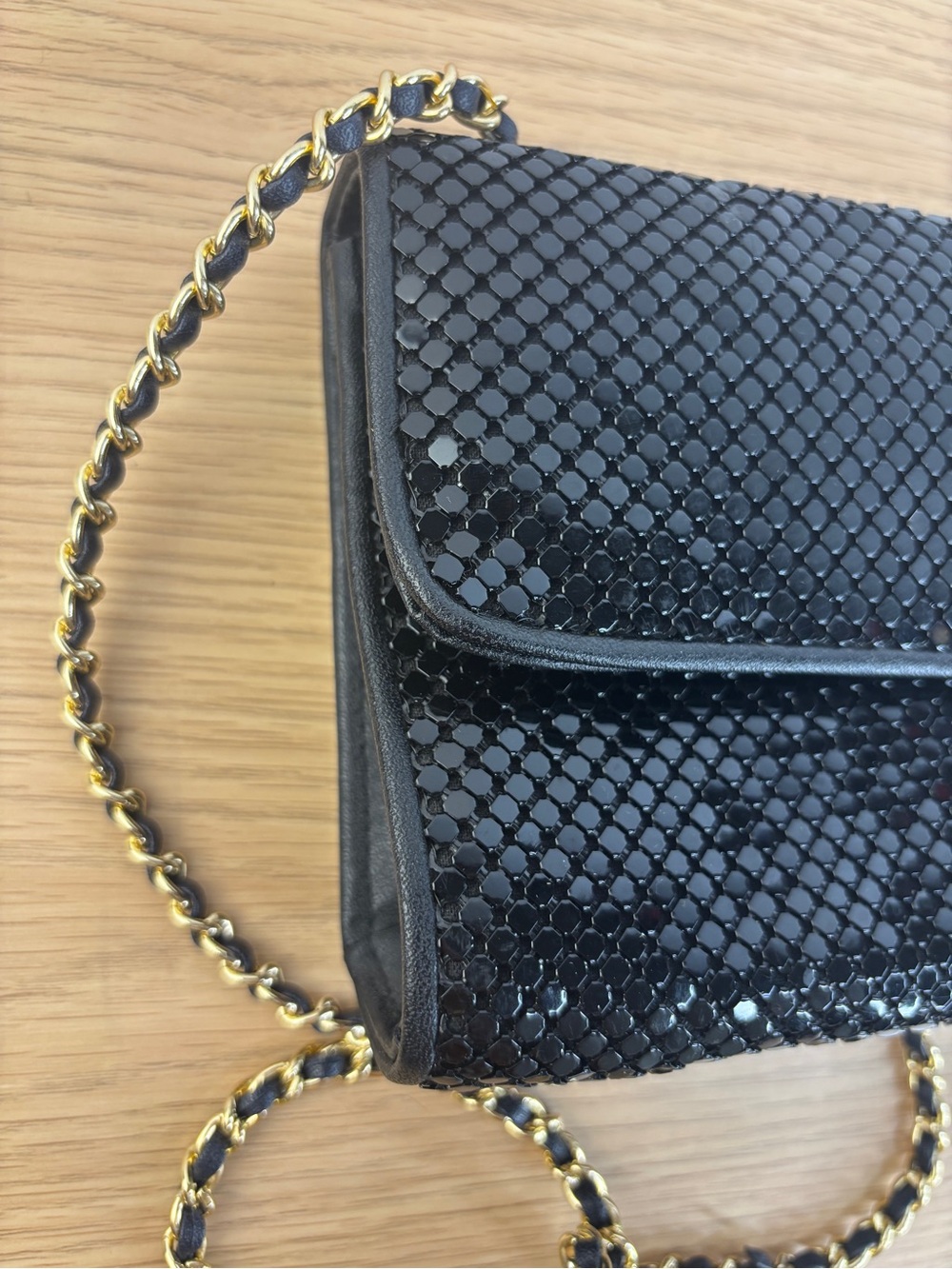 Vintage Whiting & Davis Black Metal Mesh with Gold Tone Interwoven Chain Strap - Picture 3 of 10